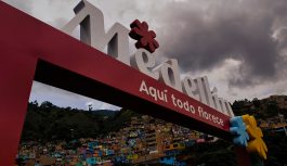 Constelaciones en Manrique: El macromural que cambió la historia de Medellín