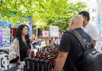 Gastronomía y arte convergen para revitalizar el tradicional Pasaje Cervantes en el corazón de Medellín